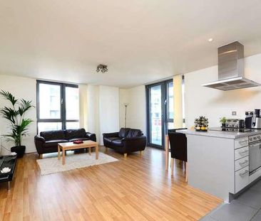 Azura Court, Stratford, E15 - Photo 1