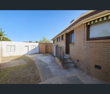 1/6 Sweet Gum Avenue, Narre Warren, Vic 3805 - Photo 6