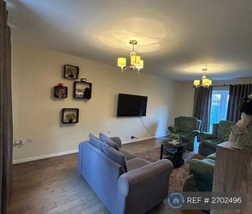 4 bedroom detached house to rent - Photo 1