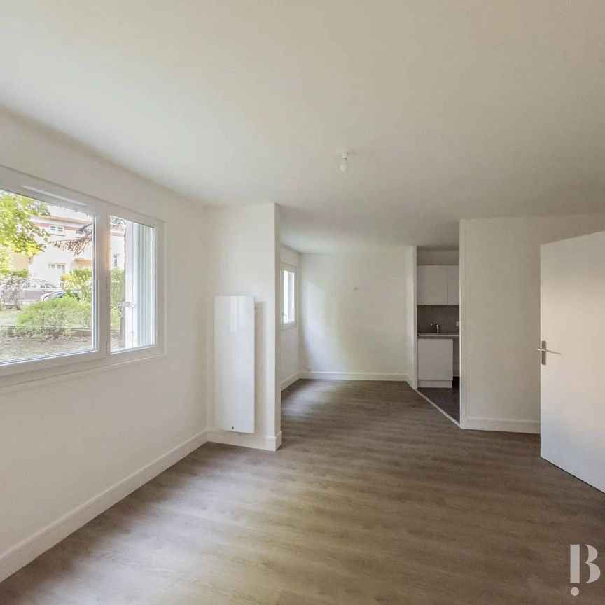 Rental Apartment Saint-Cloud - Photo 1