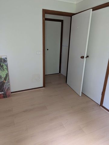 Narre Warren - Photo 4