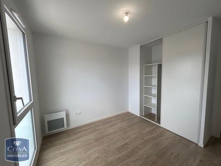 Location Maison 3 pièces 64m² BREUILLET 17920 - Photo 3