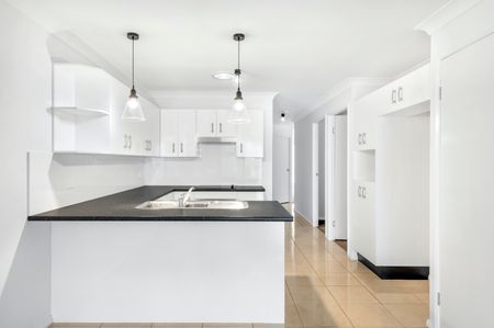 7a Elian Crescent, South Nowra NSW 2541 - House For Rent | Domain - Photo 3