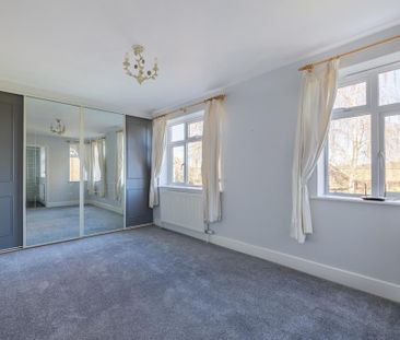 4 bedroom detached house to rent - Photo 6