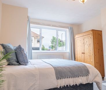 4 Bed Terraced House, Mortimer Road, BS34 - Photo 3