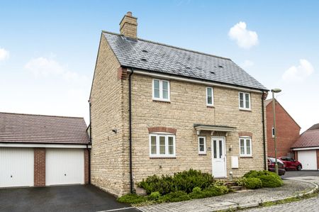4 bedroom detached to rent Russ Avenue, Faringdon - Photo 3
