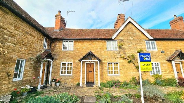3 bedroom terraced house to rent - Photo 1