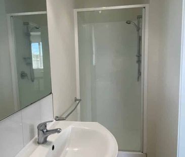 2/68 Normandy Avenue - Photo 4