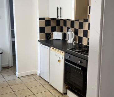 4 Bed Terraced House, Albany Road, L7 - Photo 6