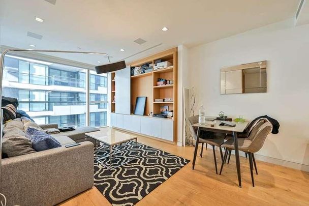 Duchess Walk, Southwark, SE1 - Photo 1