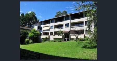 TASTEFULLY MODERNISED UNIT IN A QUIET SETTING - Photo 3