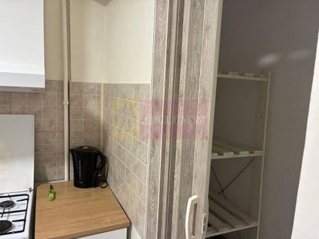 Garsoniera Calea Dorobantilor- stradal. - Fotografie 4