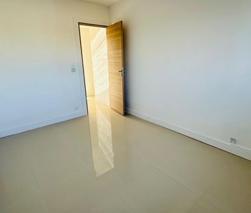 Location Appartement 3 pièces 62m² VILLENEUVE LES AVIGNON 30400 - Photo 4