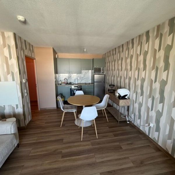 Location Appartement 2 pièces 43m² ROYAN 17200 - Photo 1