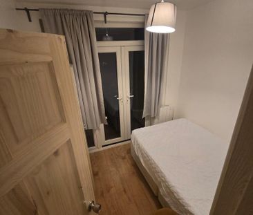 3 bedroom house of multiple occupation to rent - Photo 2