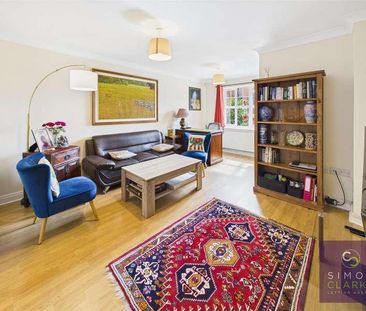 Colebrook Close, Mill Hill, NW7 - Photo 2