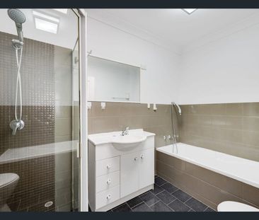 Immaculate Two Bedroom Unit - Photo 6