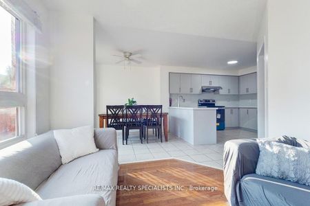 For Lease - 42 Trumpet Valley Boulevard, Brampton, Ontario - Photo 2