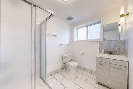For Lease - 656 Crawford Street Unit# 2, Toronto, Ontario - Photo 5