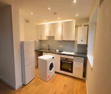 2 Bedroom Apartment To Let - Photo 5