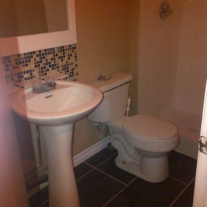 9015 Leslie St - Photo 3