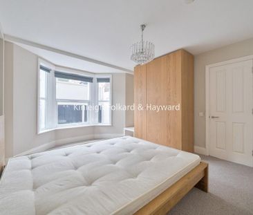 2 bedroom terraced house to rent - Photo 3