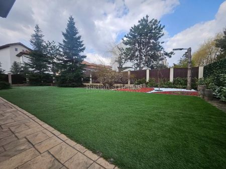 Big Three-Bedroom House with Garden - BSB - British School of Bucharest - Photo 4