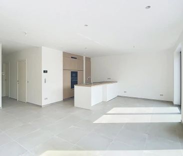 Appartement te huur - Photo 1