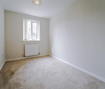 Broadoaks, Bury - Photo 4