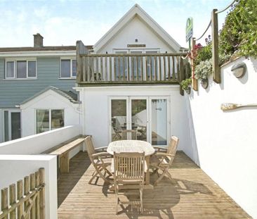 2 bedroom end of terrace house to rent - Photo 1