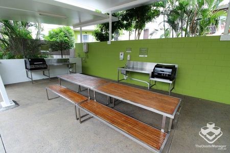 Townhouse in Secure Complex - Photo 2