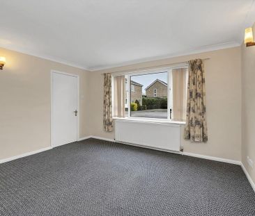 4 bedroom detached house to rent - Photo 2