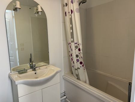 Location Appartement 1 pièce 13m² REIMS 51100 - Photo 4