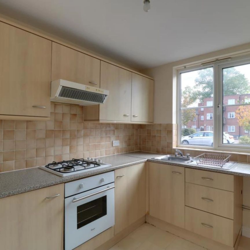 Lyndale Court, Winsford - Photo 1