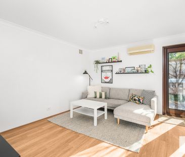 35b West Parade, Perth WA 6000 - Townhouse For Rent | Domain - Photo 2