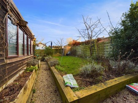 3 bedroom property to rent - Photo 2