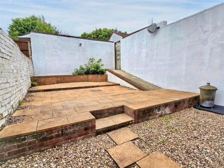 3 bedroom house to rent - Photo 3