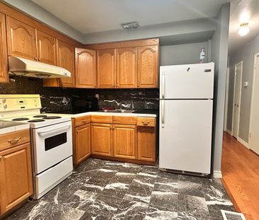 For Lease - 1171B Lakeshore Road, Mississauga, Ontario - Photo 6