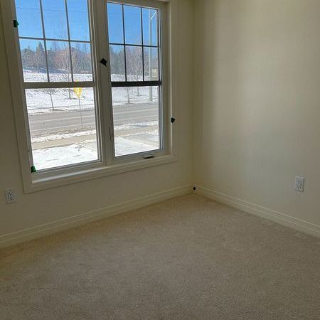 For Lease - 1467 Green Road, Clarington, Ontario - Photo 1