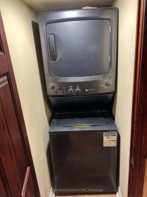 Detached Home For Lease | N9246977 - Photo 1