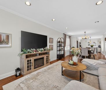 25 Forest Dale Drive - Photo 2