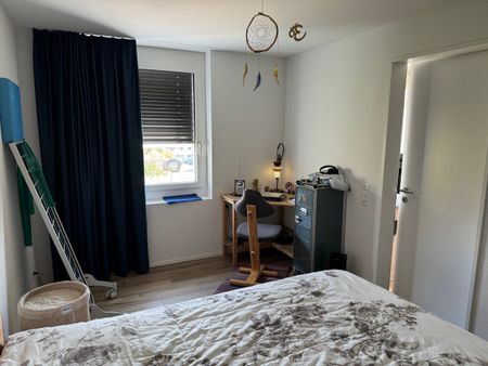 2.5 Zimmerwohnung in Wasterkingen - Foto 5