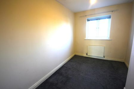 3 bedroom terraced house to rent - Photo 5