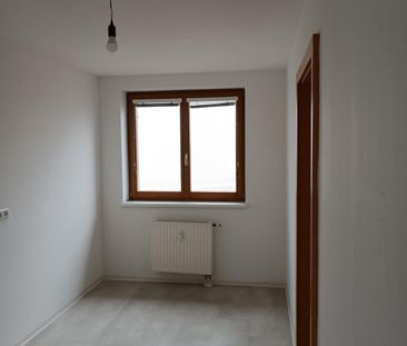 Mürzzuschlag. Großzügige Wohnung mit Balkon für eine liebe Familie - Photo 3