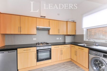 2 bedroom apartment to rent Stanstead Road, London, SE23 - Photo 2