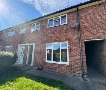 3 bedroom terraced house to rent - Photo 3