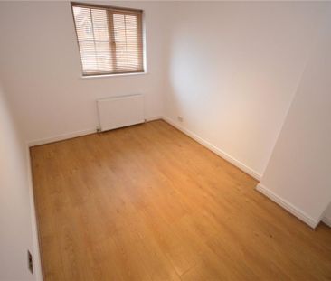 3 bedroom detached house to rent - Photo 4