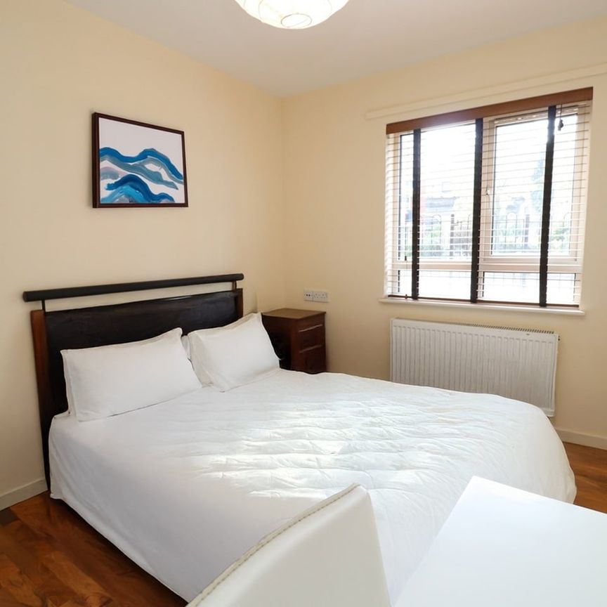 Room in a Shared Flat, Phoenix Wharf Road, SE1 - Photo 1