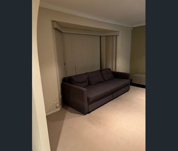 4-bedroom House at quite Sinnamon Park furnished - Photo 4