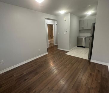 For Lease - 1145 Journeyman Lane Unit# 121, Mississauga, Ontario - Photo 1